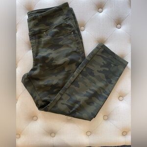 QVC Belle by Kim Gravel Camouflage Skinny Pants